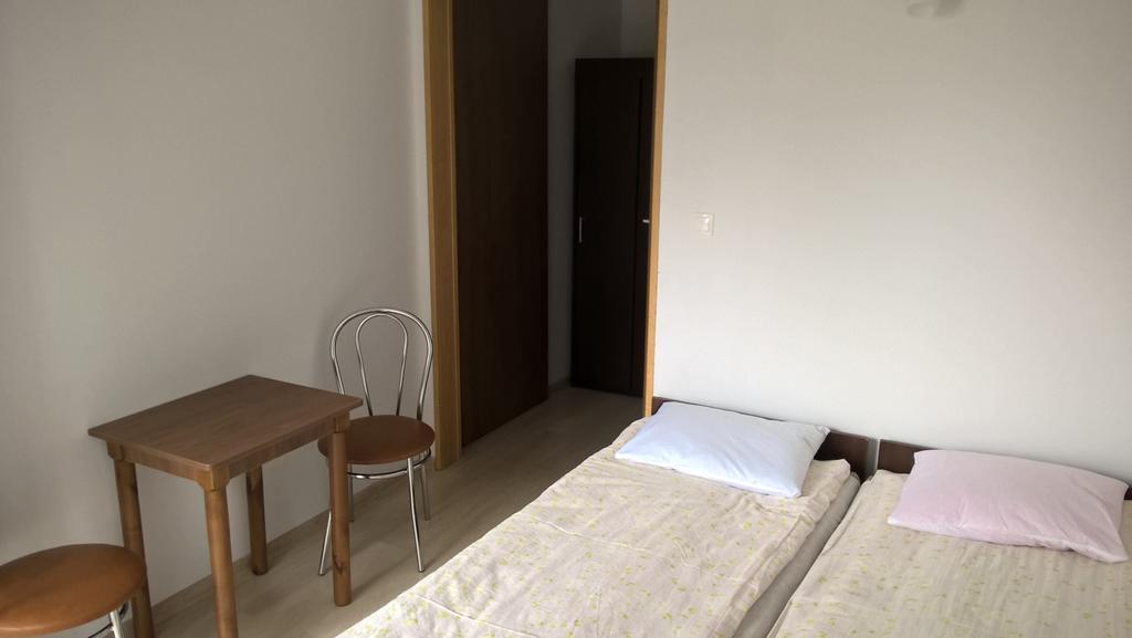 Homestay Aquila Goscinne *